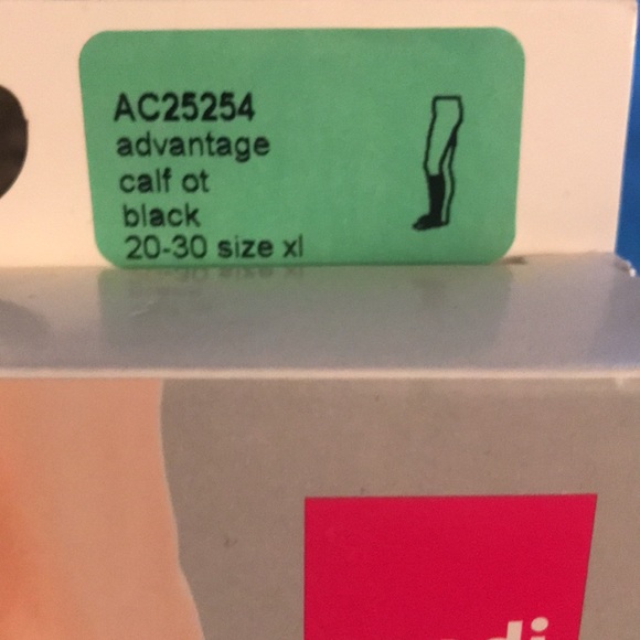 Medical compression socks - Picture 2 of 4